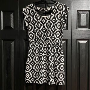 Black and White Geometric Pattern Dress